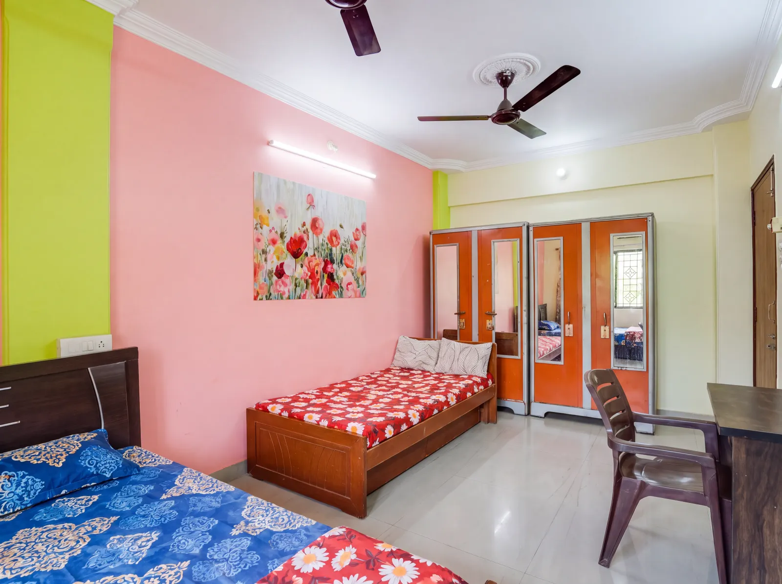 Spacious Family Retreat at Salona Guest House Kandivali West - ₹3,000/night